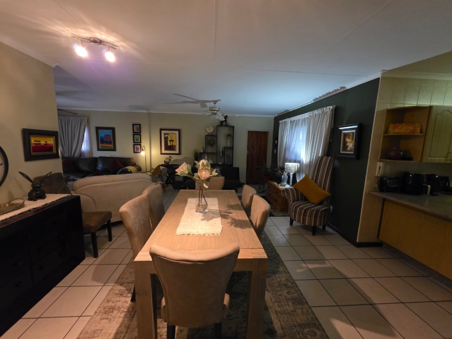 To Let 3 Bedroom Property for Rent in Vaalpark Free State